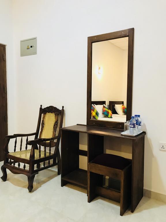 Pearl House Resort アヌラーダプラ エクステリア 写真