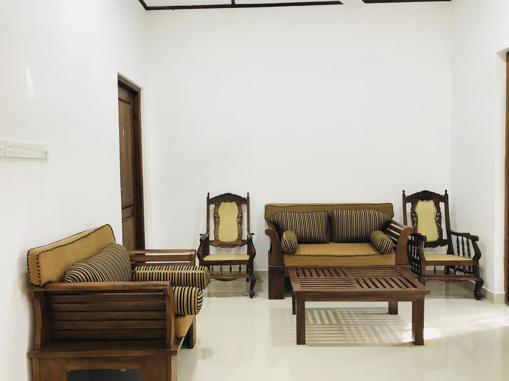 Pearl House Resort アヌラーダプラ エクステリア 写真